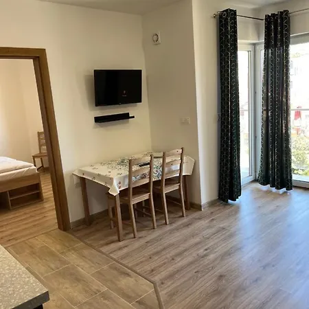 Baltic Vip Nowe Blisko Plazy ريفال